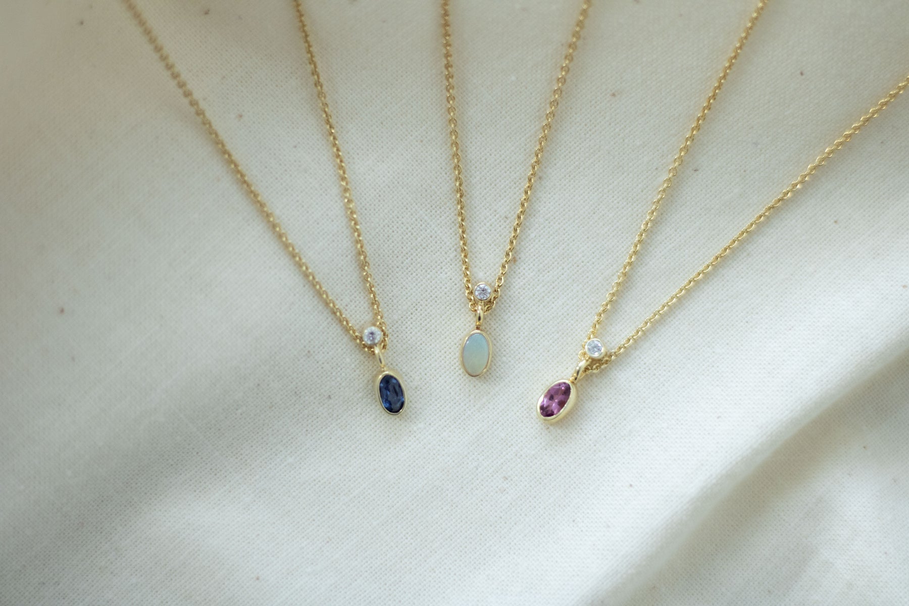 zarte Goldkette mit Rosa Turmalin und Brillant 585 oder 750 Gelbgold