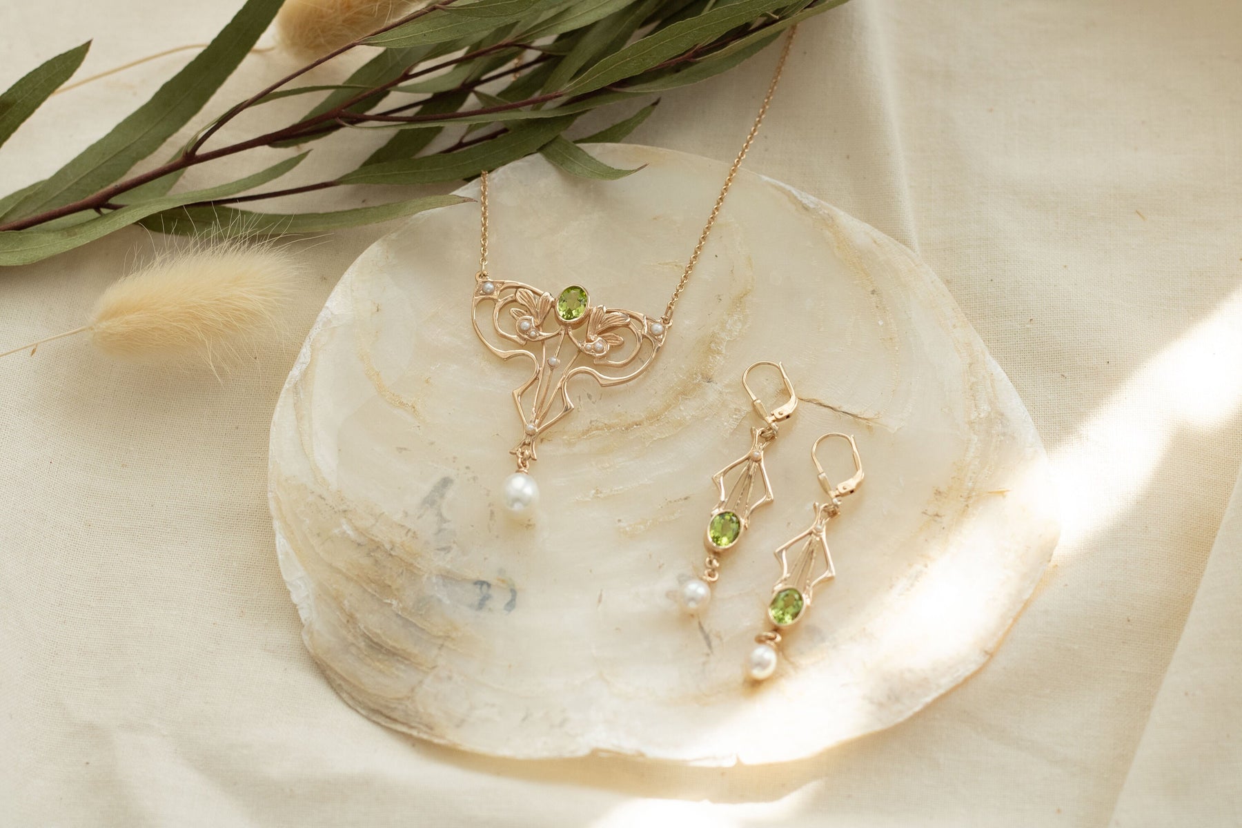 Jugendstilkette mit Peridot und Süßwasserperle, Art Nouveau Collier 925 Silber Roségold vergoldet, Jugendstil Halskette, Vintage Kette