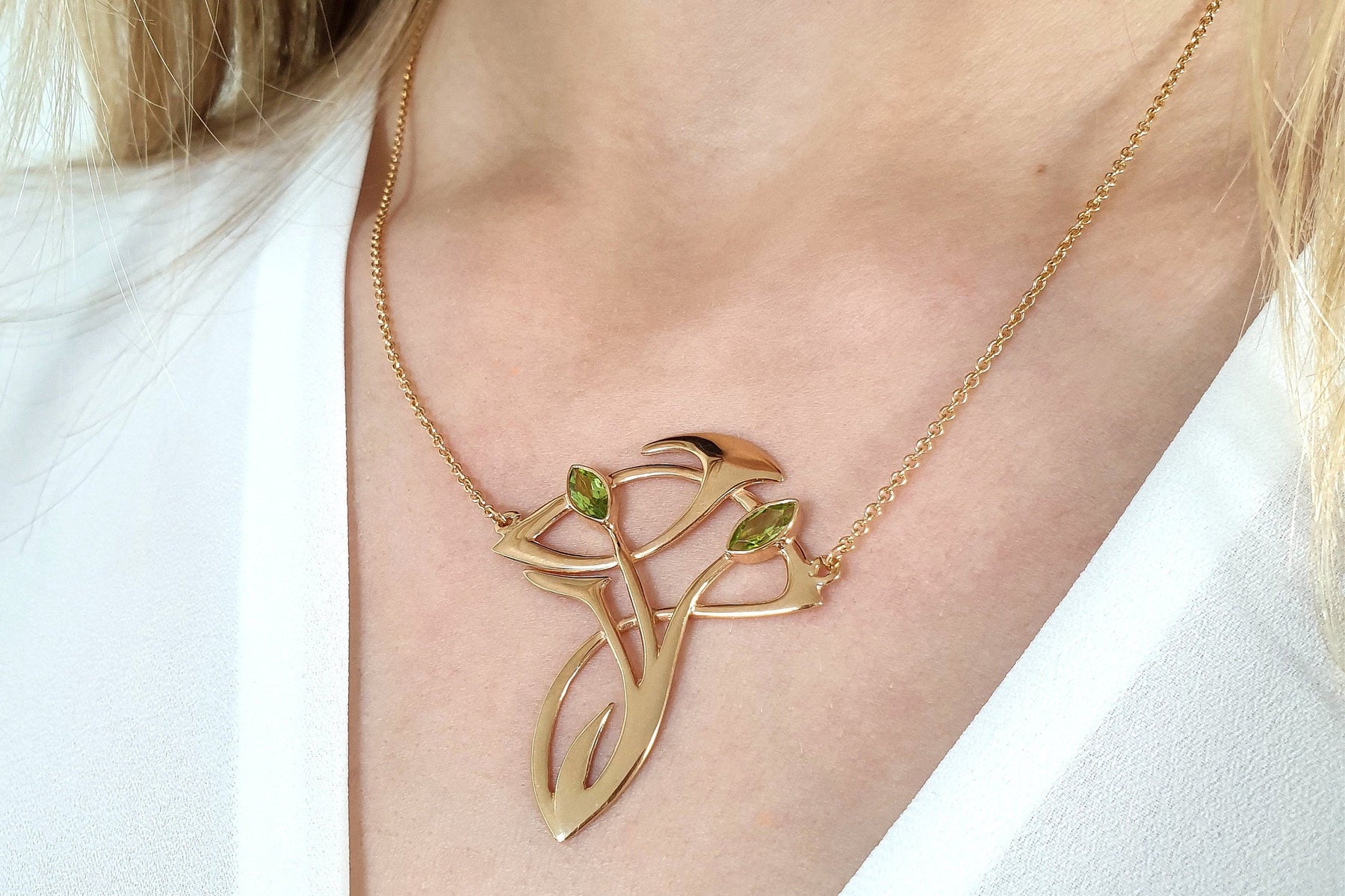 Art Nouveau chain extravagantes Jugendstil Collier 585 Rosegold Kette mit Peridot glamouröse Goldkette historischer Schmuck Handarbeit