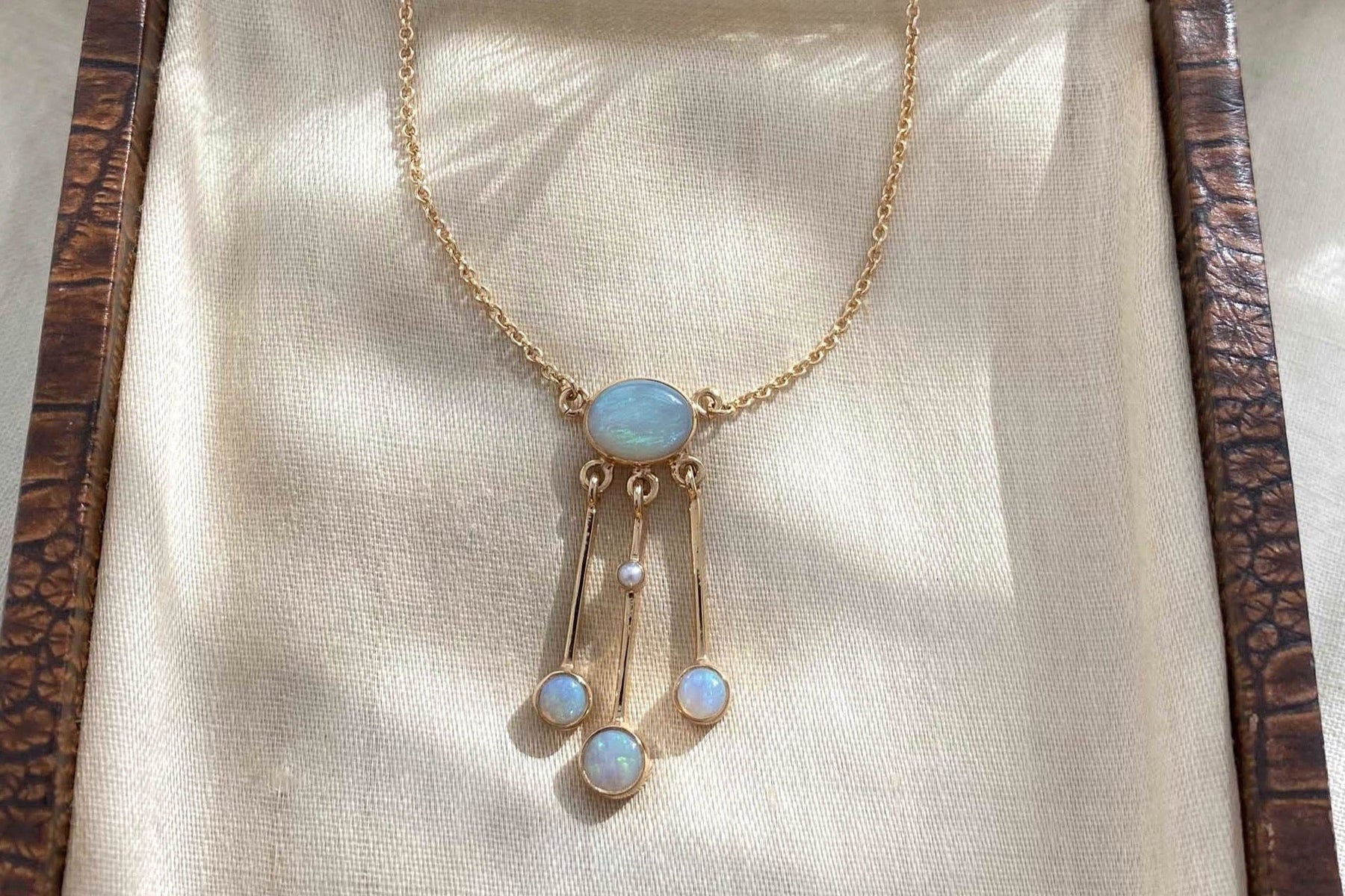 Jugendstilkette Lavalier, Art Nouveau chain, 925 Silber Roségold oder Gelbgold vergoldet, Collier mit Opal Edelsteinen, Lavaliere Halskette