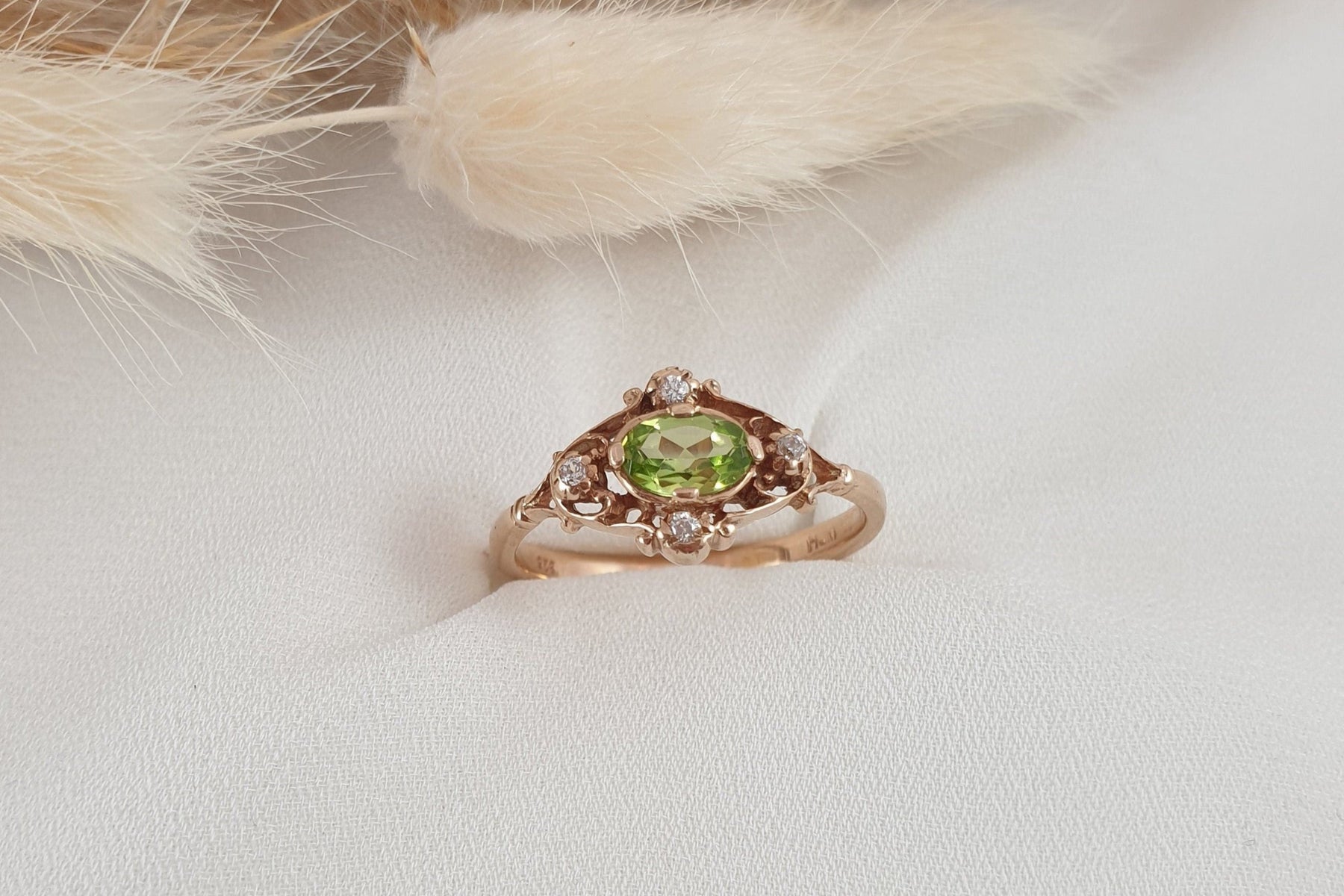 Jugendstil Ring, Art Nouveau Ring, Peridot, Brillanten, 585 Rosegold / Gelbgold, Vintage, Verlobungsring, Antik