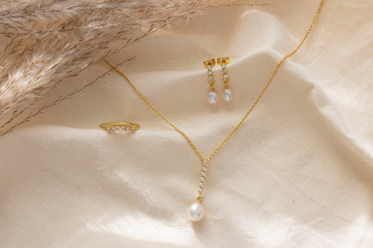 Goldkette 585 mit Süßwasserperle und Diamanten, 585 Braut Kette in Y-Form, elegante Halskette mit Perle, handgefertigt