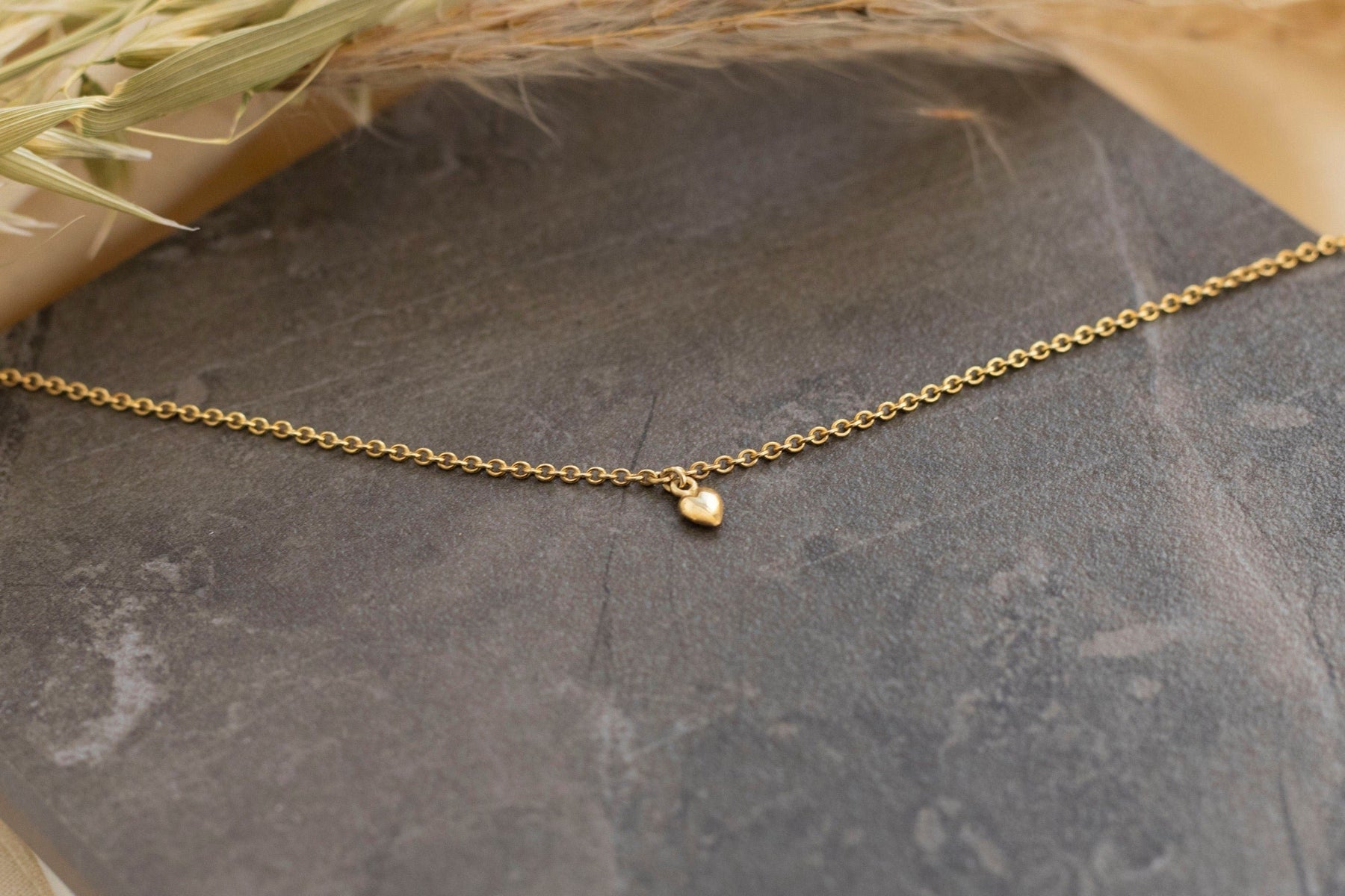 Herz Armband Gold, Goldarmband 585, 14 Karat Echtgold für Frauen, zierliches Herz Armband, Gold Herz