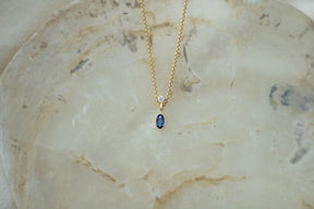 Feine minimalistische 585 Goldkette mit Saphir/Brillant Anhänger