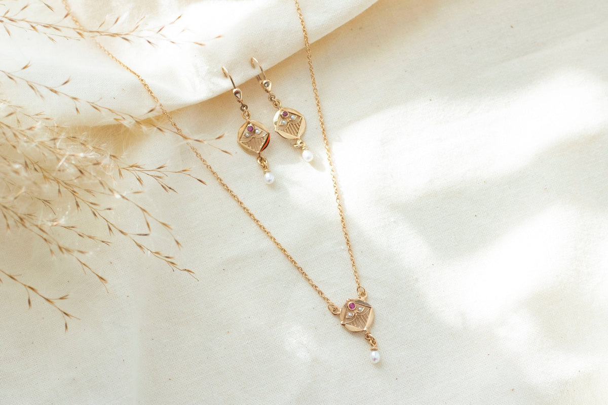 Filigrane, feminine Jugendstilkette - 925 Sterling Silber mit Rubin