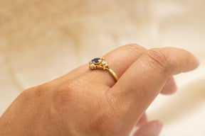 Zarter Jugendstil Ring 585 Gelbgold mit Saphir und Brillanten
