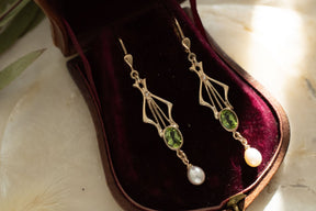 Jugendstil Ohrbügel, Ohrbrisur 925 Sterling Silber Rose vergoldet, Peridot Edelstein und Perle, Ohrhänger Art Nouveau, Antik Ohrringe