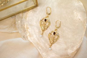 Prächtige Jugendstil Ohrbügel, Ohrbrisur 925 Sterling Silber Gelbgold vergoldet mit Granat Edelsteinen, Ohrhänger Art Nouveau, Antik