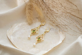 Jugendstil Peridot Ohrbügel, Art Nouveau Ohrschmuck, Ohrring 925 Sterling Silber Gelbgold vergoldet, Unikatschmuck, Antike Ohrbrisur