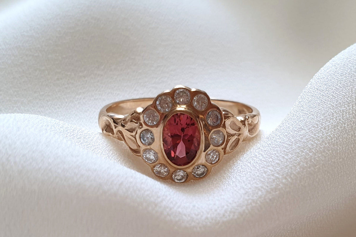 Goldring, 585 Gold, Rosa Turmalin, Jugendstil Ring, 14 Karat, 585 Gelbgold, Brillanten, Vintage, Art Nouveau, Antikschmuck