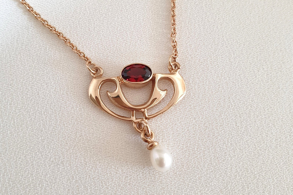 zarte Jugendstilkette 925 Silber Rosegold vergoldet feines Collier mit Granat und Süßwasserperle edle Goldkette Art Nouveau Art Deco