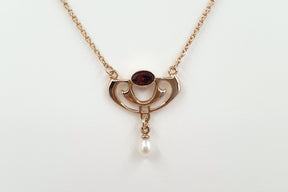 zarte Jugendstilkette 925 Silber Rosegold vergoldet feines Collier mit Granat und Süßwasserperle edle Goldkette Art Nouveau Art Deco