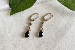 Zarte Jugendstil Ohrhänger - Ohrstecker - 925 Sterling Silber Roségold vergoldet, Granat, echte Halbperle