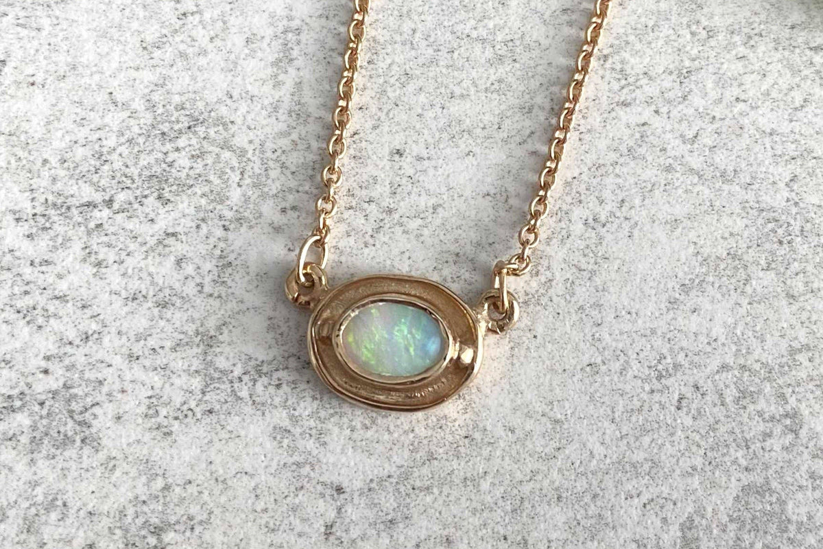 Jugendstilkette, Opal Halskette oval, 925 Silber Roségold oder Gelbgold vergoldet, Collier mit Opal Edelstein, Opal Anhänger cabochon