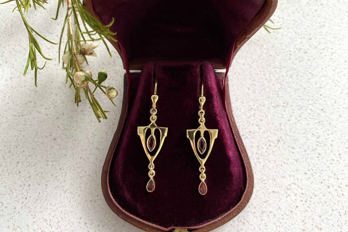 Jugendstil Ohrbügel Ohrring 925 Sterling Silber Gelbgold vergoldet Ohrhänger Granat Edelstein Ohrbrisur Art Nouveau Art Déco Handarbeit