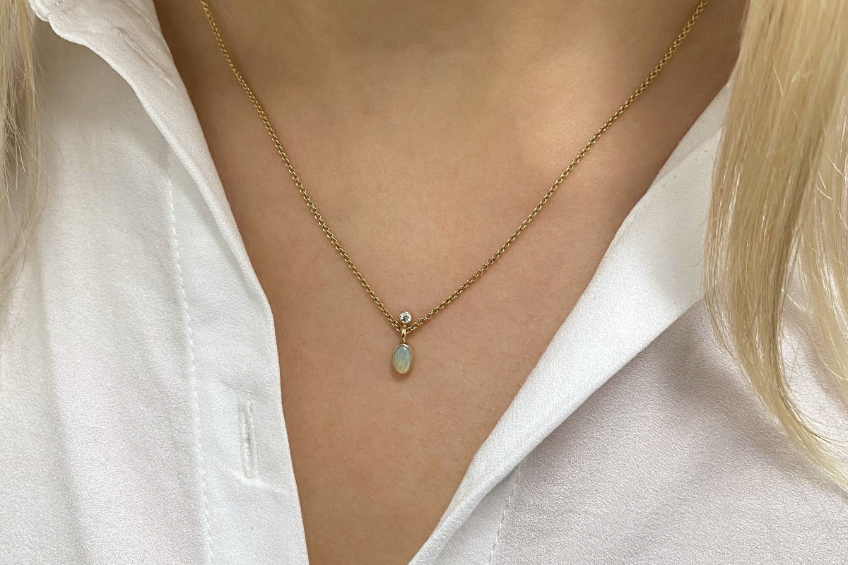 Goldkette 585, Gloldkette mit Opal und Brillant, 585er oder 750er Gelbgold, minimale Halskette, Geschenk, 14 Karat