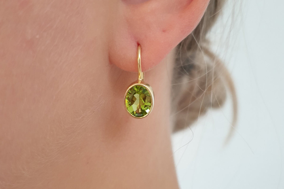 Ohrringe Ohrbrisur 925er Silber vergoldet mit Peridot Edelstein Ohrbügel Brautschmuck Art Nouveau besonders handgefertigt