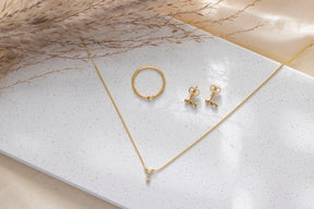 Brillant Ring aus 585 oder 750 Gelbgold, eleganter Diamant Ring, zarter Verlobungsring, Ehering Minimalist, handgefertigt