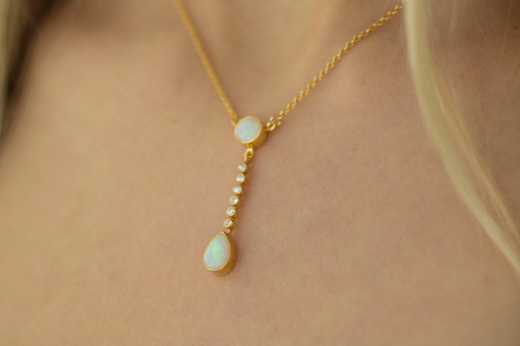 Goldkette 585 mit Opal Edelsteinen, Diamanten, echt gold Kette, 585 Braut Halskette, elegante Diamant Kette, handgefertigt