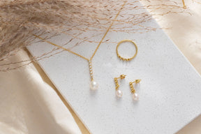 Goldkette 585 mit Süßwasserperle und Diamanten, 585 Braut Kette in Y-Form, elegante Halskette mit Perle, handgefertigt