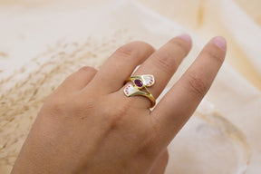 Jugendstil Emaille Ring 750 Gold, Shakudo Ring 18 Karat, Fächerring 14 Karat, Art Nouveau Goldring 585, Rubin, Antik Ring, Handarbeit